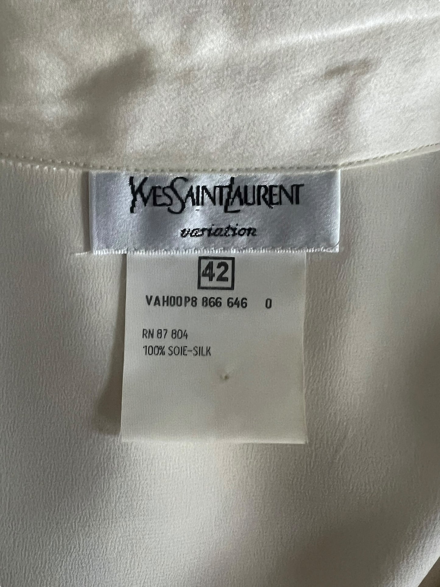 YVES SAINT LAURENT 1990s Silk Pussy-Bow Blouse (XL)