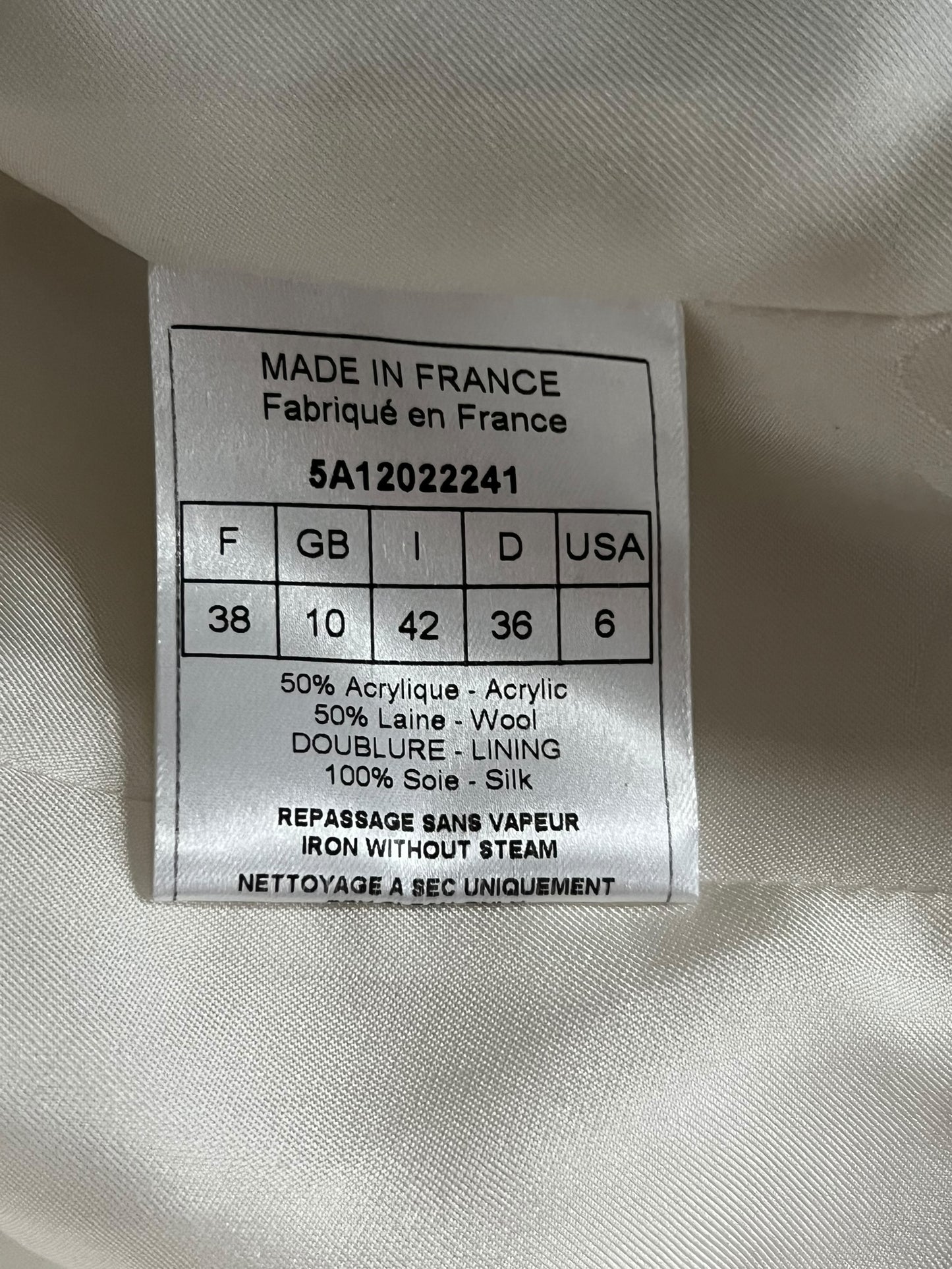 CHRISTIAN DIOR F/W 2005 Belted Ivory Blazer (M)