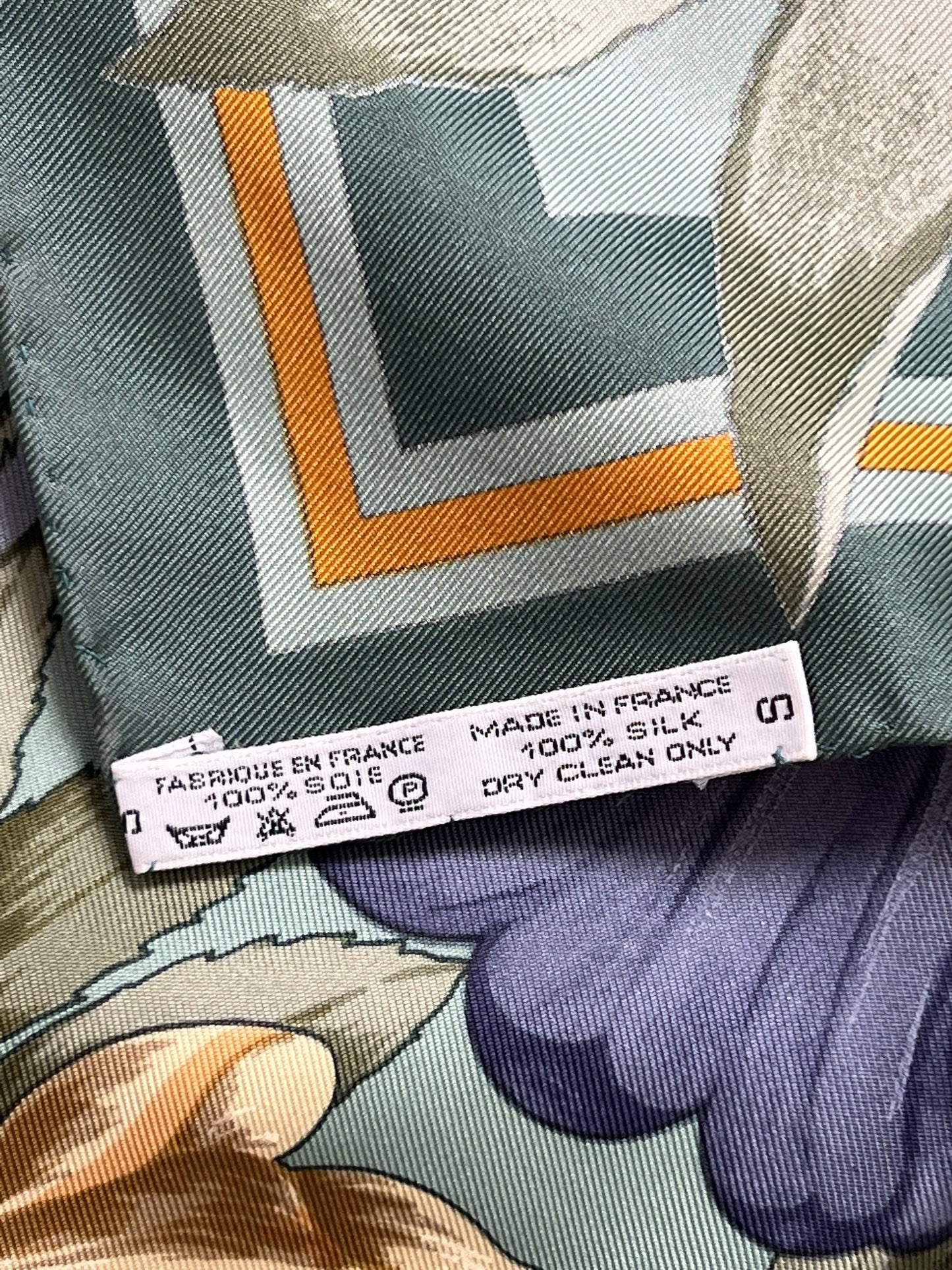 HERMES Scarf 90cm "Fleurs d'Hellande", designed by Niki Goulandris in 1992