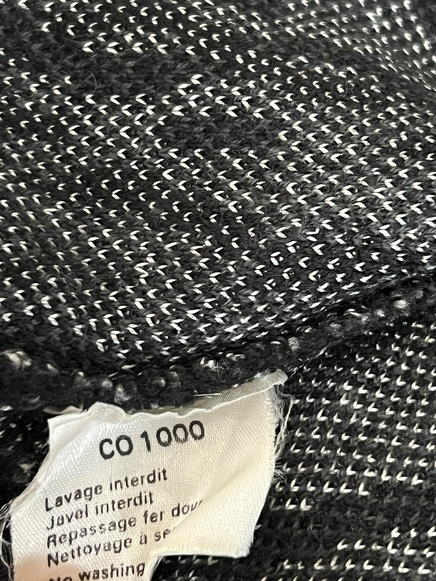 YVES SAINT LAURENT Black and White Knitted Long Cardigan (L)