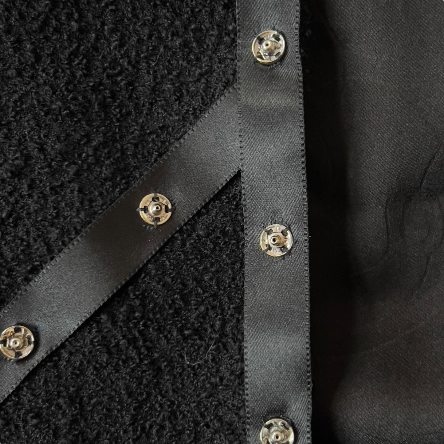 Chanel F/W 2003 Black Wool Snap Detail Jacket