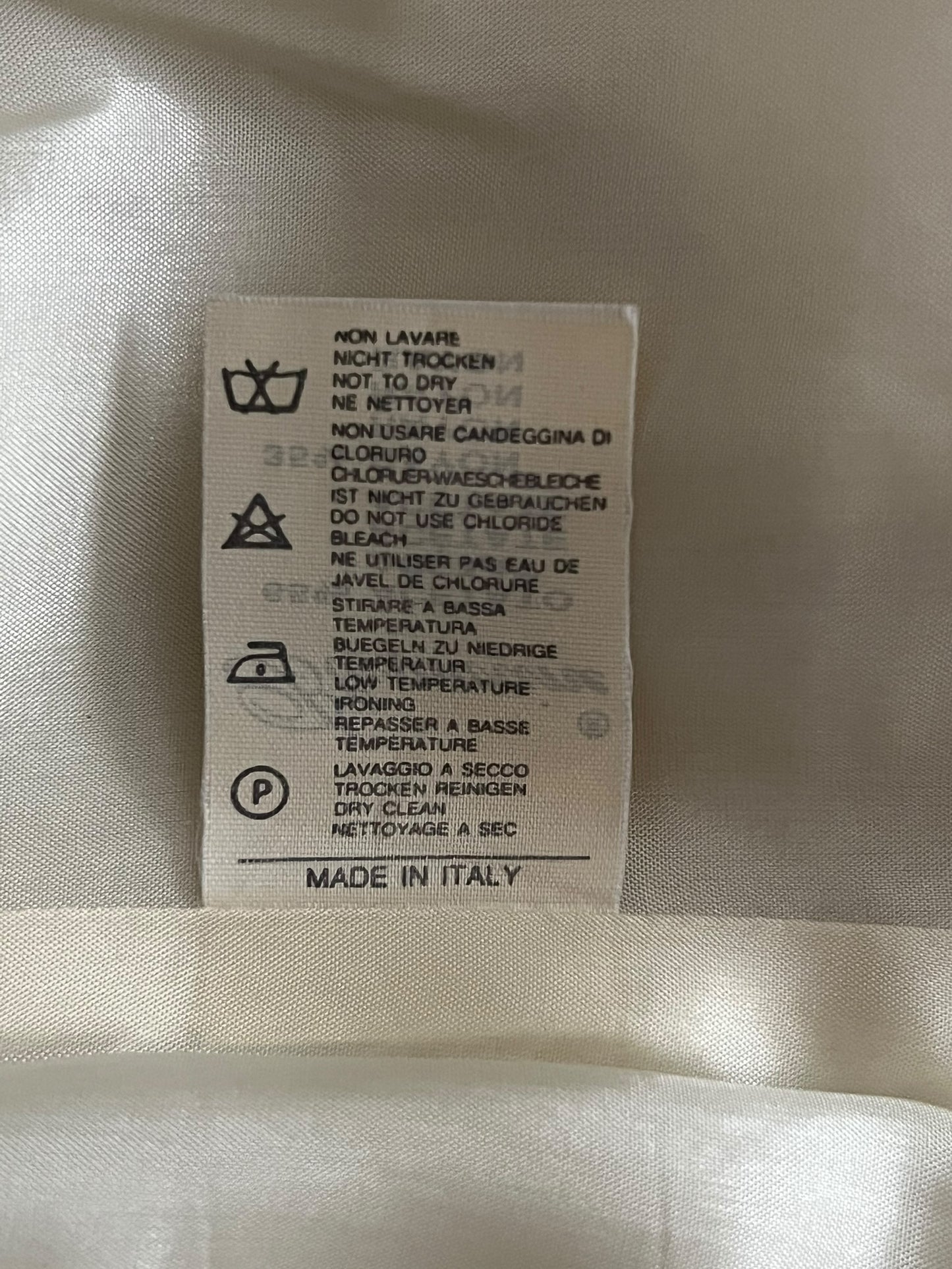 BLUMARINE S/S 1991 Embroidered Cream Blazer (L)